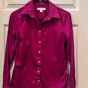 Banana Republic non-iron Stretch Fitted Blouse